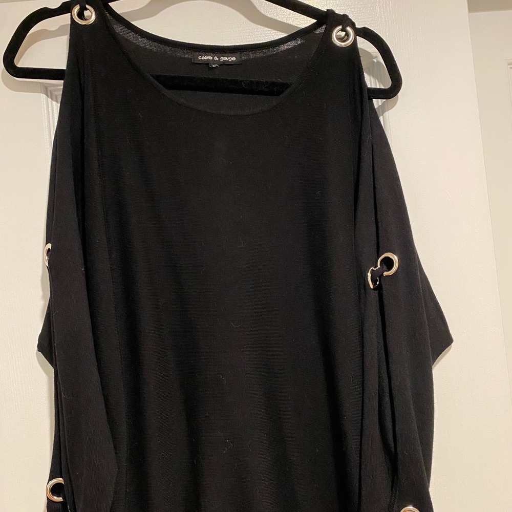 Silver accent sweater, LS open arms